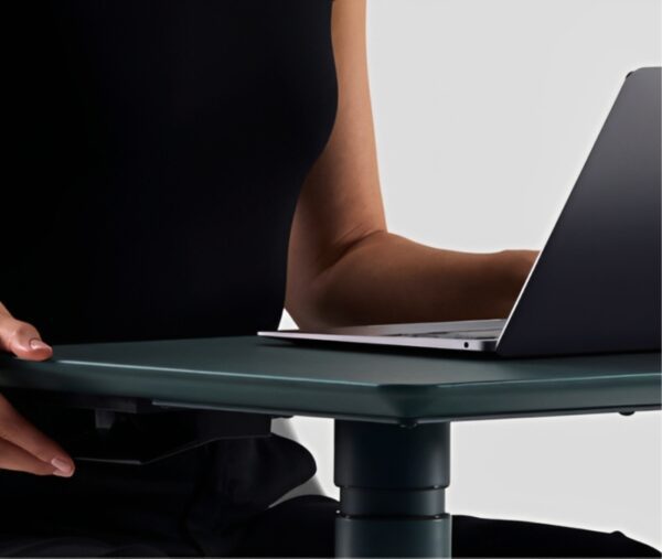 Float Mini & Micro by Humanscale - P4.